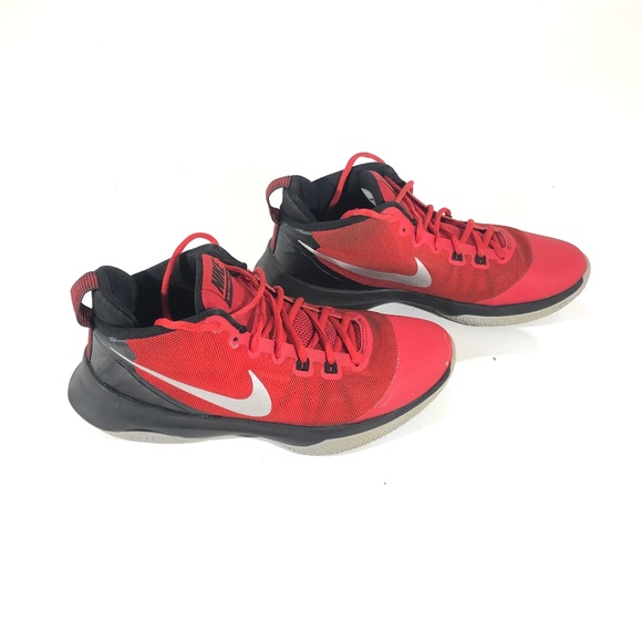 Nike Air Versatile Men's Red Basketball Shoes SZ 9 - Picture 2 of 7